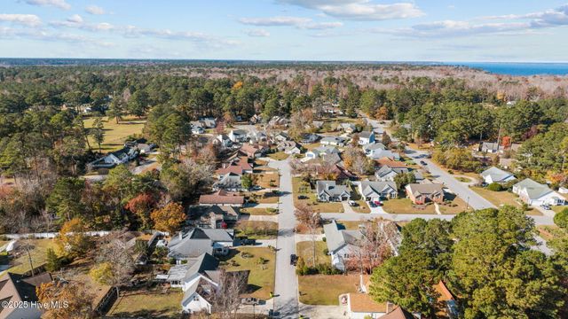 211 Mahaffey Court, New Bern, NC 28560