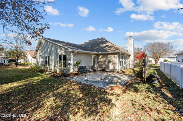 211 Mahaffey Court, New Bern, NC 28560