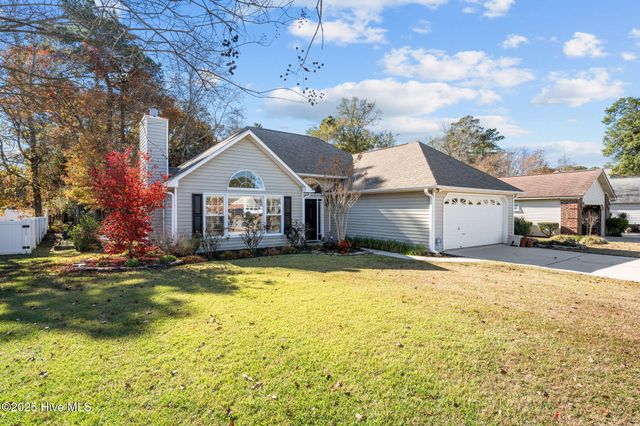 211 Mahaffey Court, New Bern, NC 28560