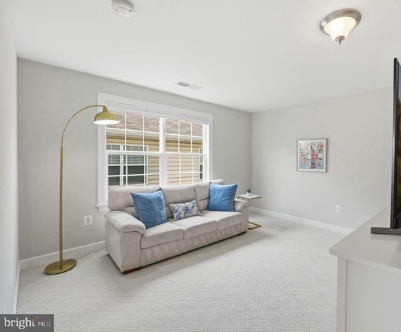 41688 BLUE GRAMA CIR, Aldie, VA 20105