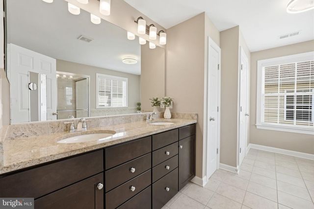 41688 BLUE GRAMA CIR, Aldie, VA 20105