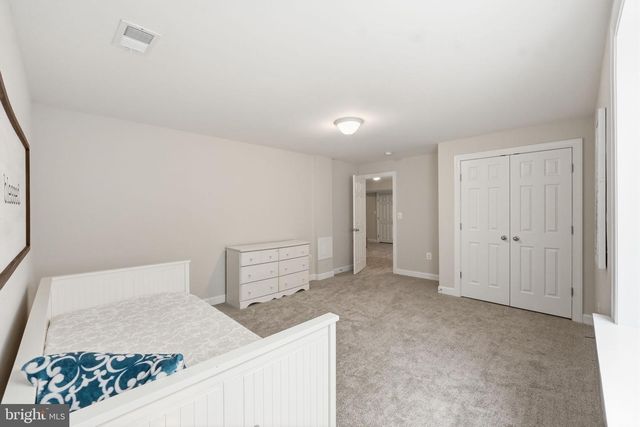 41688 BLUE GRAMA CIR, Aldie, VA 20105