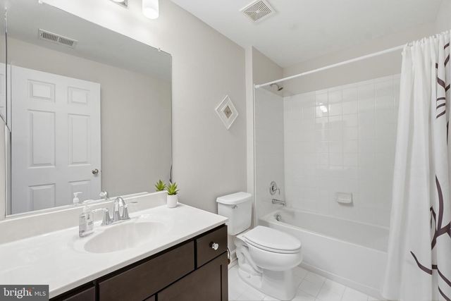 41688 BLUE GRAMA CIR, Aldie, VA 20105