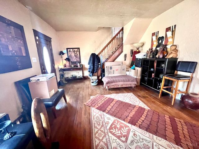 6372 Savannah, Cincinnati, OH 45224