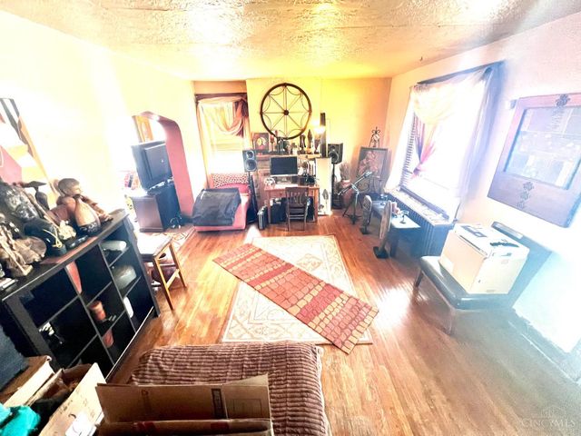 6372 Savannah, Cincinnati, OH 45224