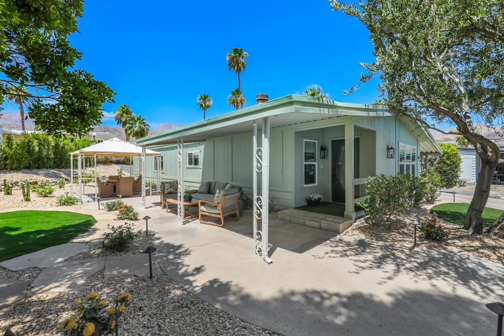 Image 3 of property listing at 49305 Highway 74 86, Palm Desert, CA 92260