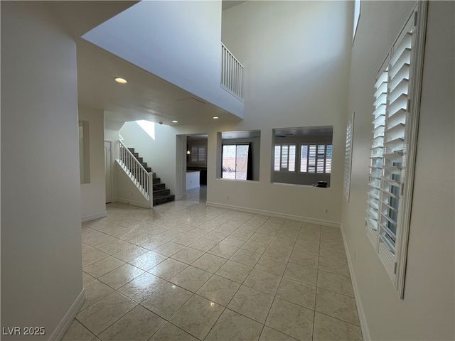 783 CREST VALLEY Place, Henderson, NV 89011