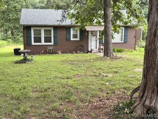 11767 Ware Lake Road, Dittmer, MO 63023
