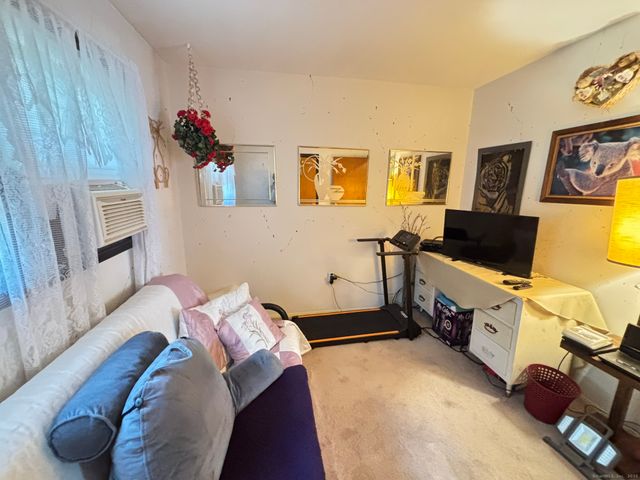 38 Arbor Avenue, Naugatuck, CT 06770