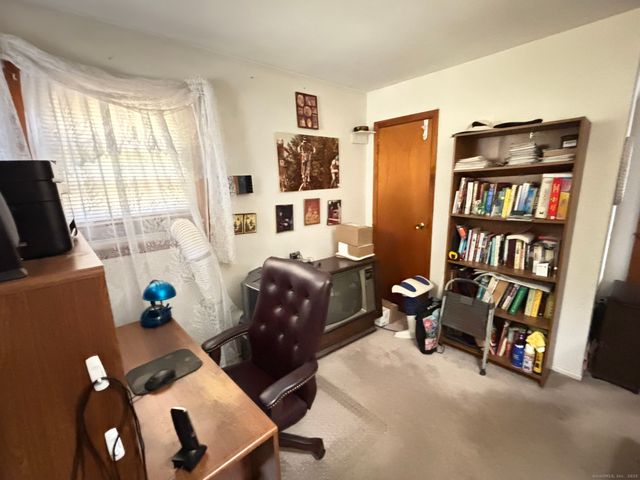 38 Arbor Avenue, Naugatuck, CT 06770