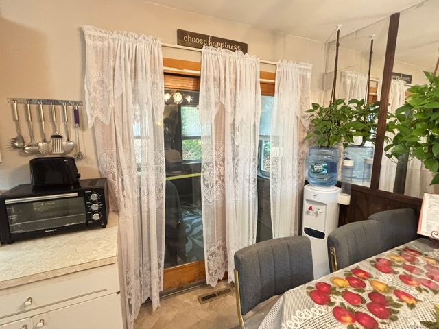 38 Arbor Avenue, Naugatuck, CT 06770