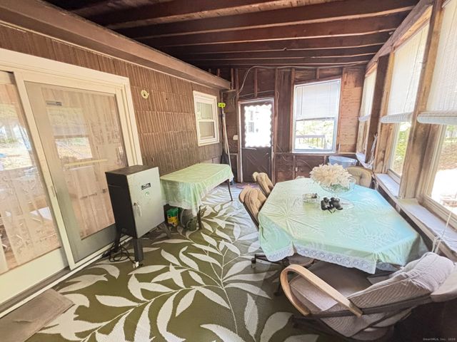 38 Arbor Avenue, Naugatuck, CT 06770