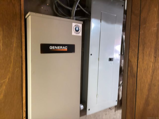 38 Arbor Avenue, Naugatuck, CT 06770