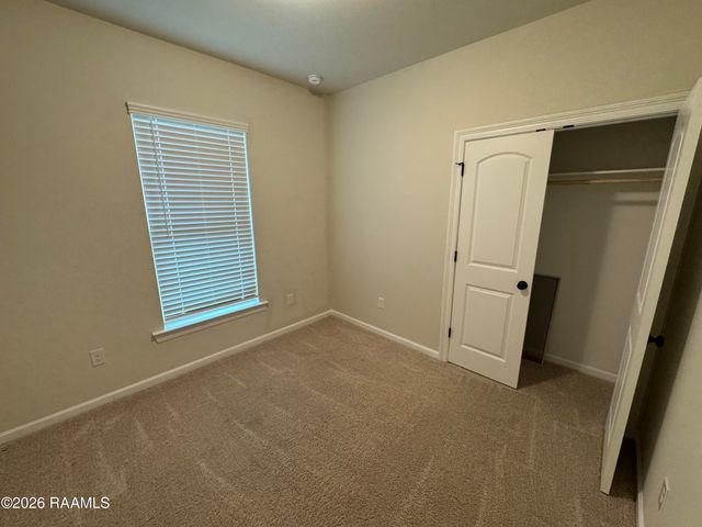 325 Mulholland Lane, Duson, LA 70529