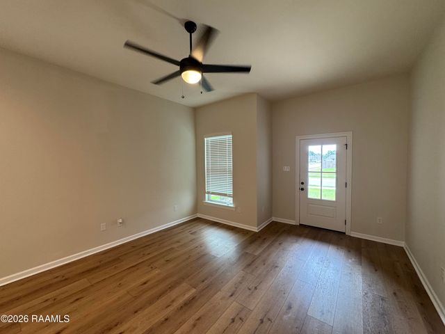 325 Mulholland Lane, Duson, LA 70529