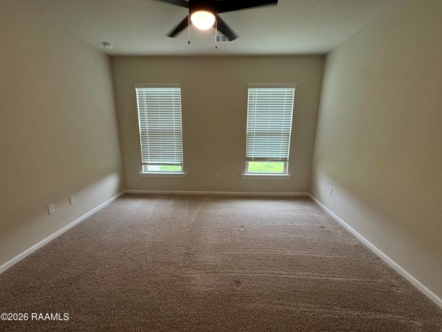 325 Mulholland Lane, Duson, LA 70529