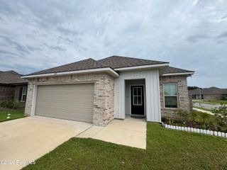 325 Mulholland Lane, Duson, LA 70529