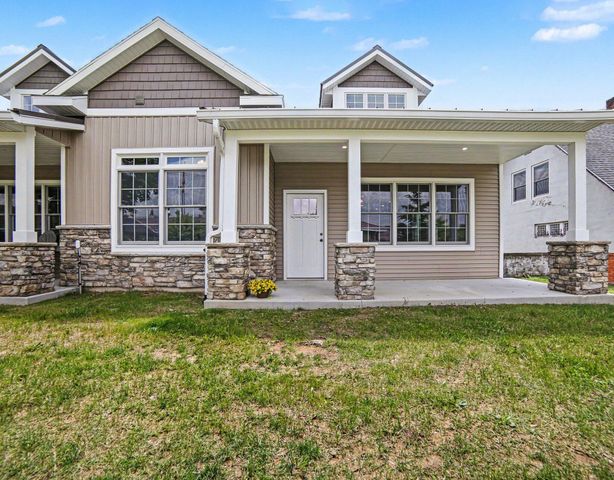 112 E Sheridan Street, Fremont City, MI 49412