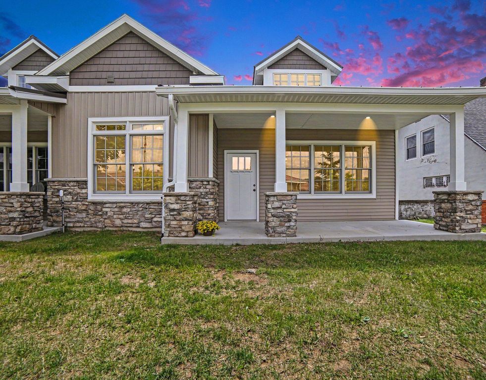 112 E Sheridan Street, Fremont City, MI 49412