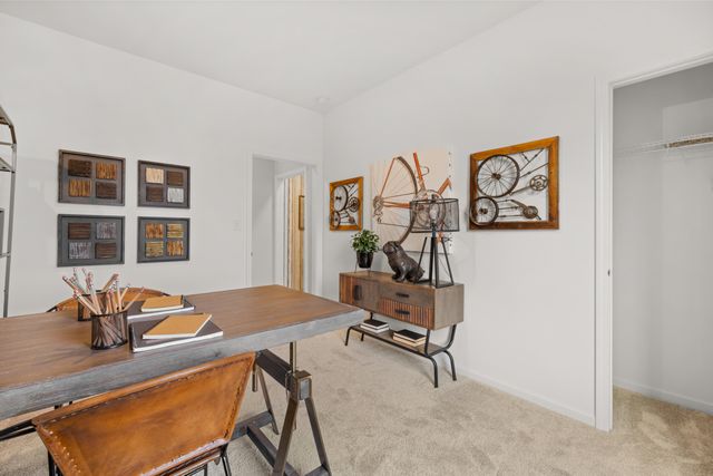 3607 Iron Gate Drive, Valparaiso, IN 46385