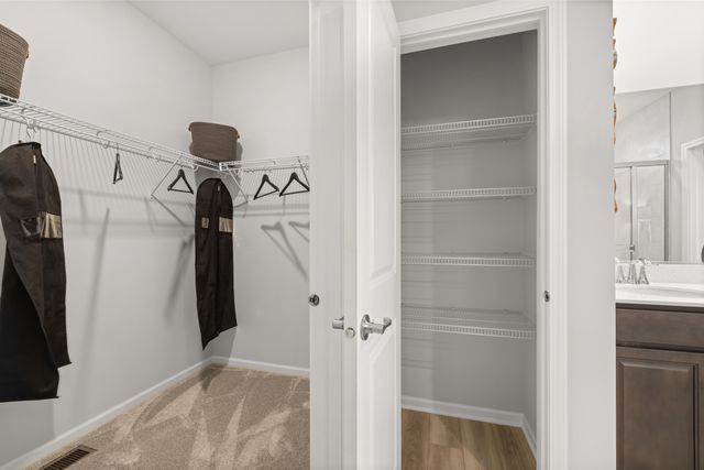 3607 Iron Gate Drive, Valparaiso, IN 46385