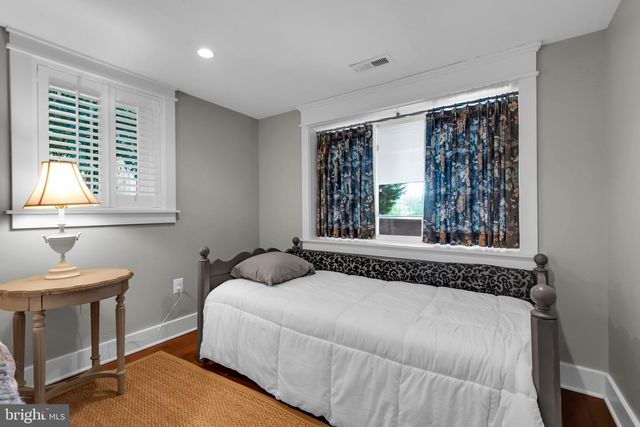 3913 RHODE HARBOR RD, Edgewater, MD 21037