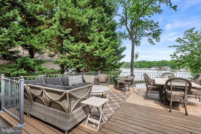3913 RHODE HARBOR RD, Edgewater, MD 21037