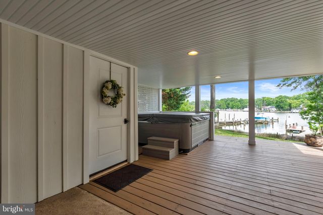 3913 RHODE HARBOR RD, Edgewater, MD 21037