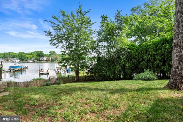 3913 RHODE HARBOR RD, Edgewater, MD 21037