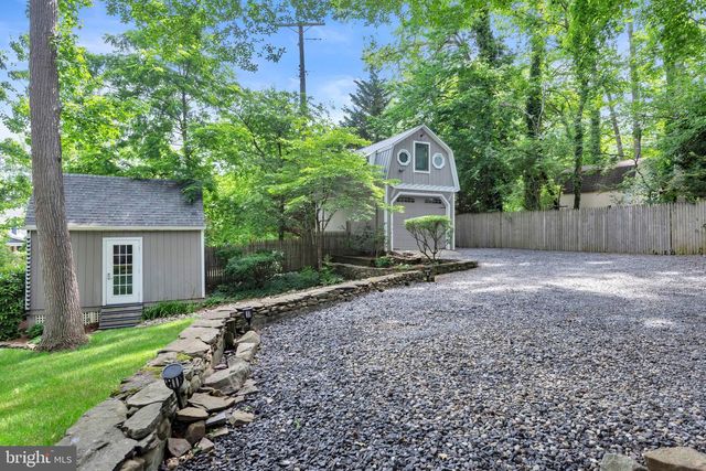3913 RHODE HARBOR RD, Edgewater, MD 21037