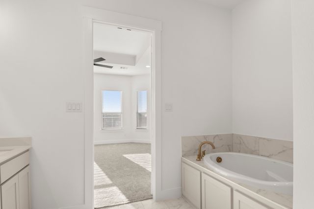 1421 Promised Land Road, Hewitt, TX 76643