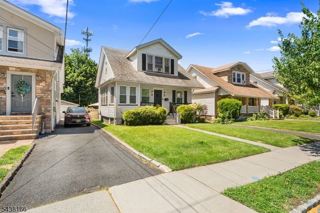 121 Smallwood Ave, Belleville Twp., NJ 07109