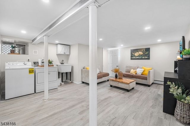 121 Smallwood Ave, Belleville Twp., NJ 07109