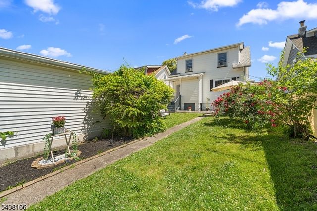 121 Smallwood Ave, Belleville Twp., NJ 07109