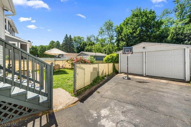 121 Smallwood Ave, Belleville Twp., NJ 07109