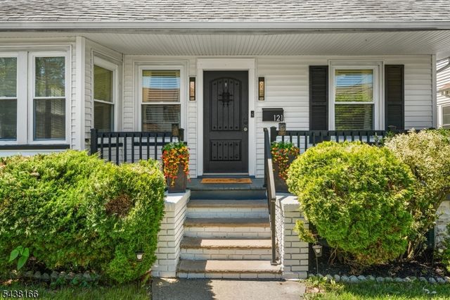 121 Smallwood Ave, Belleville Twp., NJ 07109