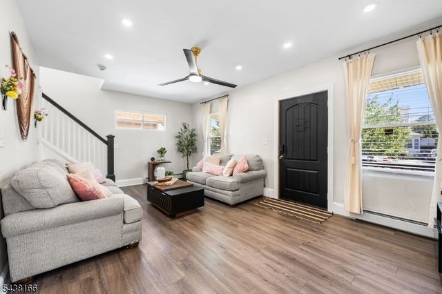 121 Smallwood Ave, Belleville Twp., NJ 07109