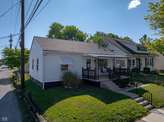 51 S 5th Avenue, Beech Grove, IN 46107