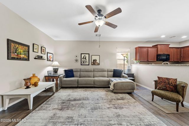 11398 W Fire Art Drive, Marana, AZ 85658