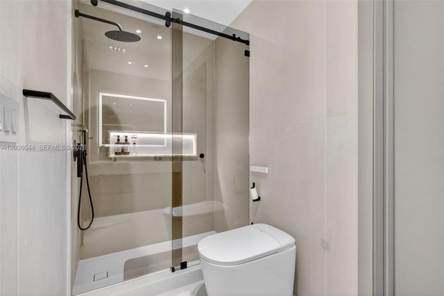 4100 Island Blvd 904, Aventura, FL 33160