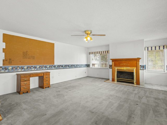 3619 Chippewa Avenue, Rockford, IL 61102