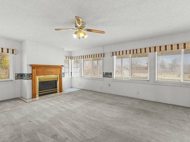 3619 Chippewa Avenue, Rockford, IL 61102