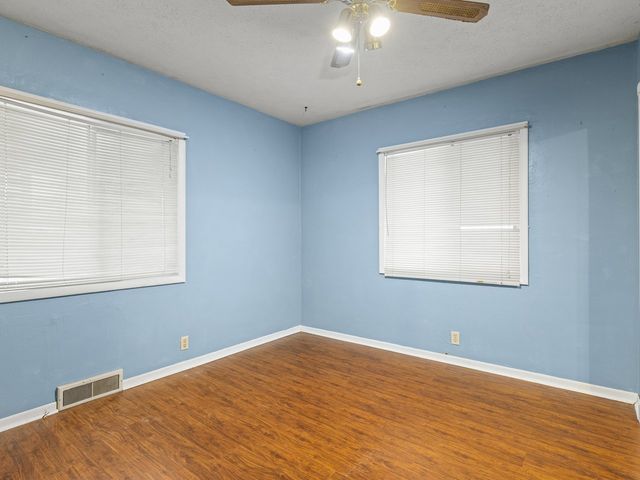 3619 Chippewa Avenue, Rockford, IL 61102