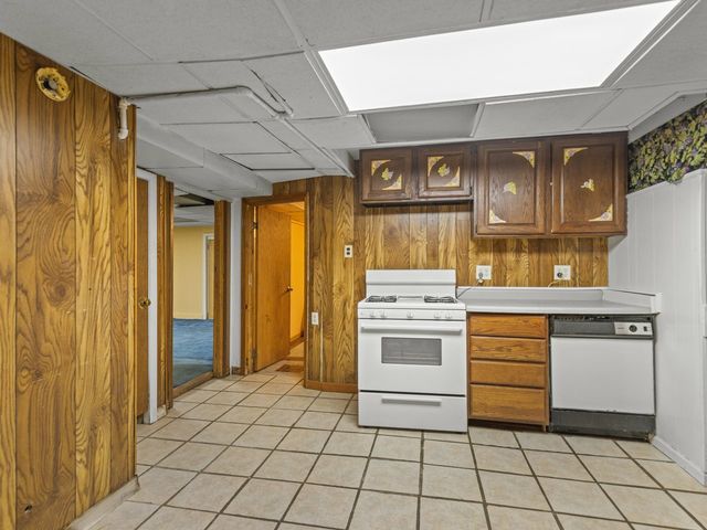 3619 Chippewa Avenue, Rockford, IL 61102