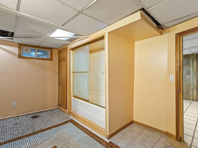 3619 Chippewa Avenue, Rockford, IL 61102