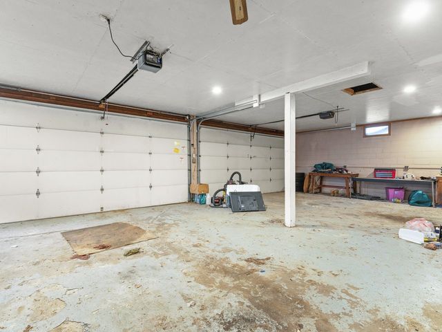 3619 Chippewa Avenue, Rockford, IL 61102