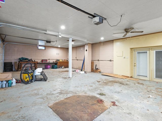 3619 Chippewa Avenue, Rockford, IL 61102