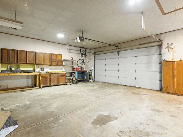 3619 Chippewa Avenue, Rockford, IL 61102