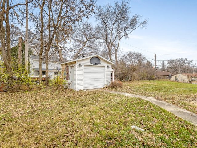 3619 Chippewa Avenue, Rockford, IL 61102