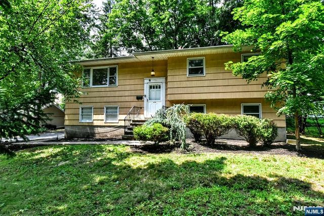 479 Goffle Road, Wyckoff, NJ 07481